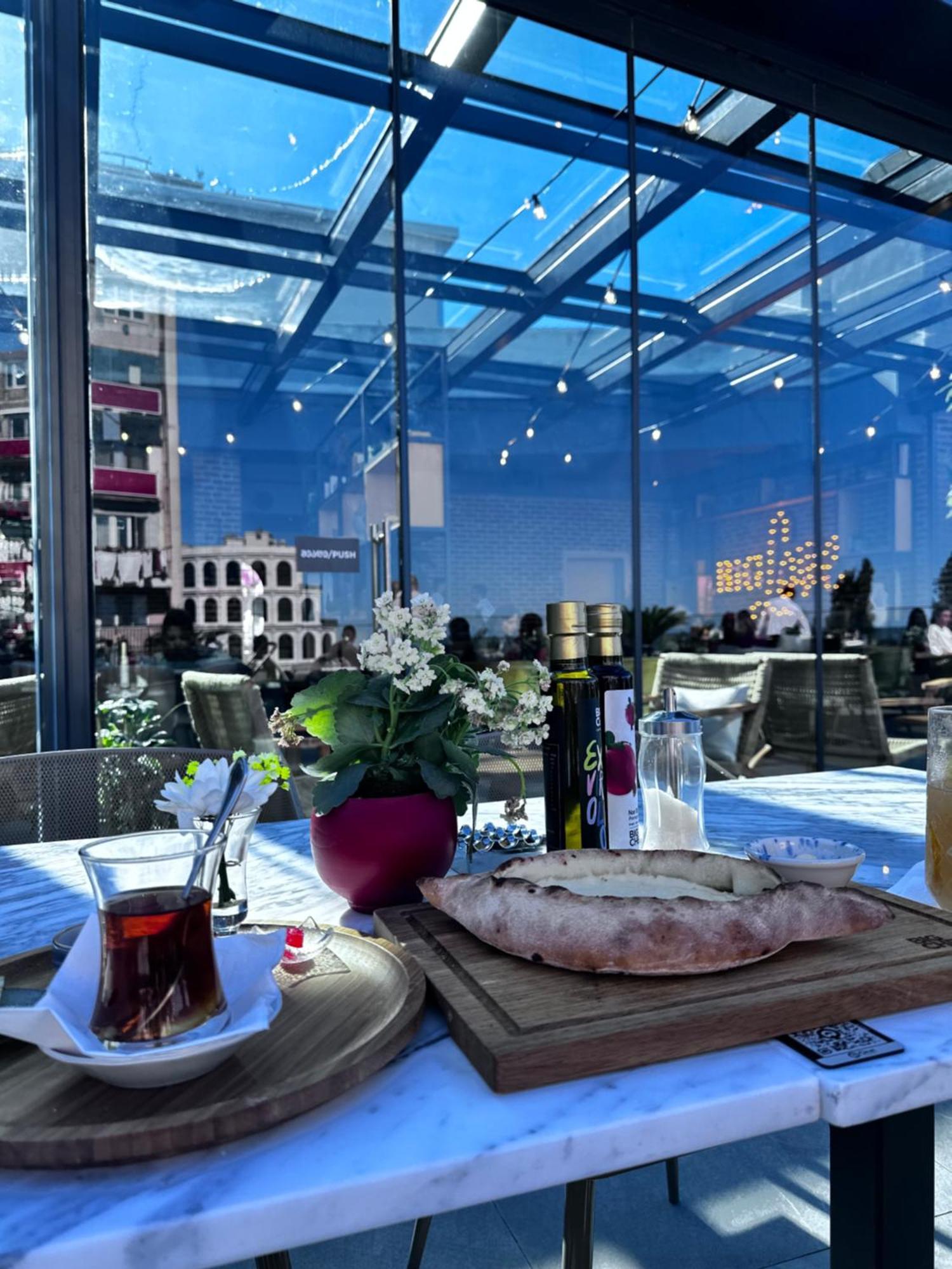 Orbi City Batumi Star Aparthotel Exterior foto